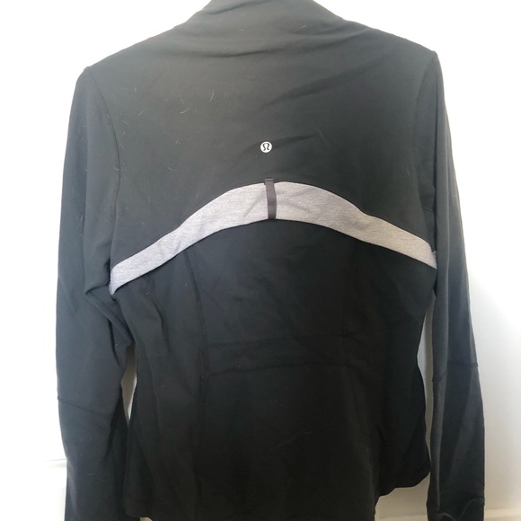 Lululemon jacket - Picture 2 of 5